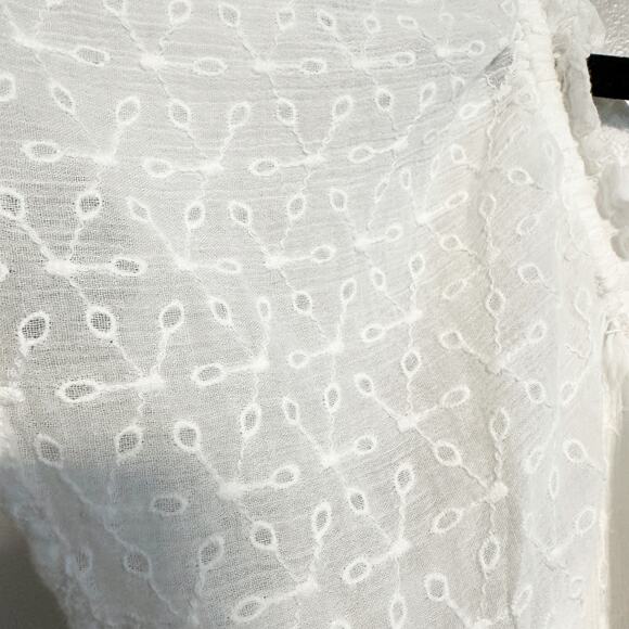 Lane Bryant White Eyelet Embroidered Short Sleeve Blouse Top NWT Size 14/16 - Picture 6 of 12